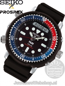Seiko Prospex PADI Special Edition Solar Chrono Diver SNJ027P1