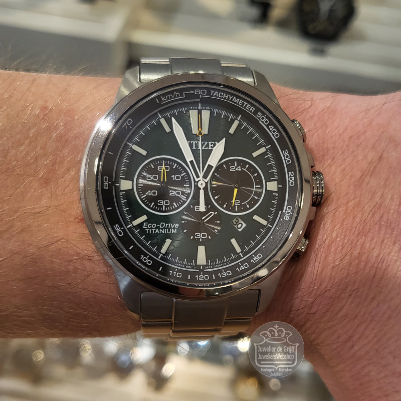 Citizen CA4570-88X horloge Eco-Drive Chrono Titanium Groen - Afbeelding 4